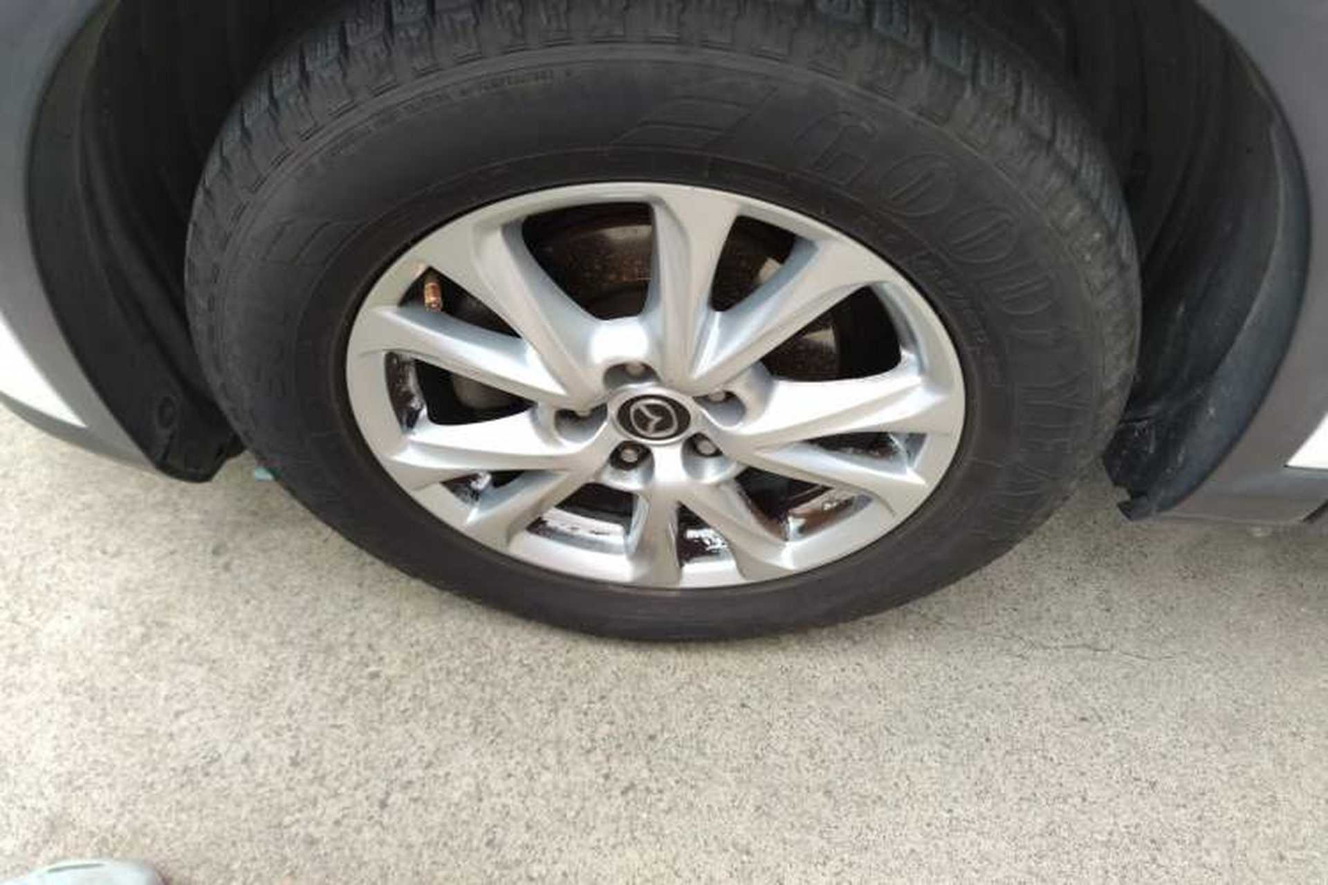 Used Mazda CX-4 2016 2.0L Automatic 2WD Blue Sky Luxury Edition Left Front Wheel Hub