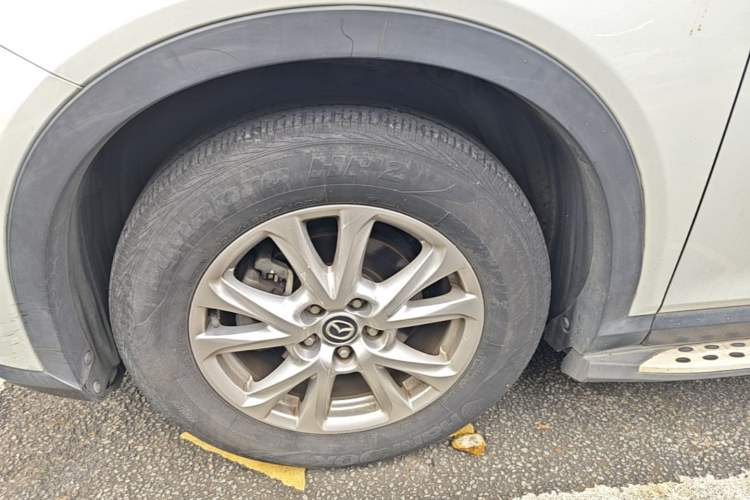 Used Mazda CX-4 2016 2.0L Automatic 2WD Blue Sky Dynamic Edition Left Front Wheel Hub