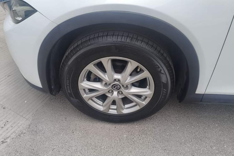 Used Mazda CX-4 2016 2.0L Automatic 2WD Blue Sky Dynamic Edition Left Front Wheel Hub