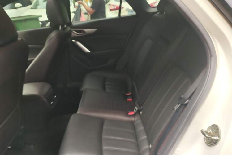 Used Mazda CX-4 2016 2.0L Automatic 2WD Blue Sky Luxury Edition Left Rear Seat