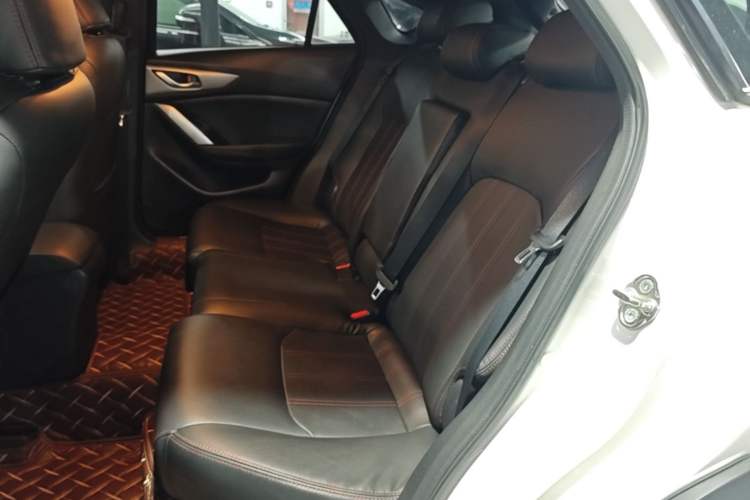 Used Mazda CX-4 2016 2.0L Automatic 2WD Blue Sky Dynamic Edition Left Rear Seat