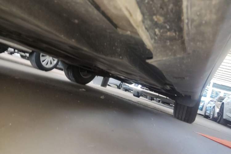 Used Mazda CX-4 2016 2.0L Automatic Two-Wheel Drive Blue Sky Leading Edition Left Side Sill