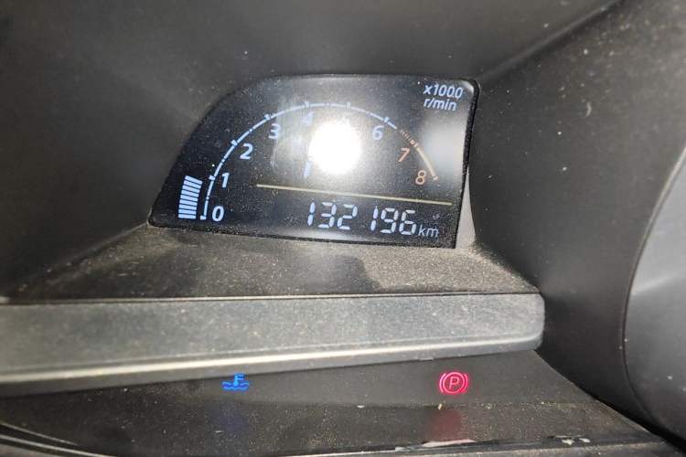 Used Mazda CX-4 2016 2.0L Automatic 2WD Blue Sky Luxury Edition Odometer Close Up