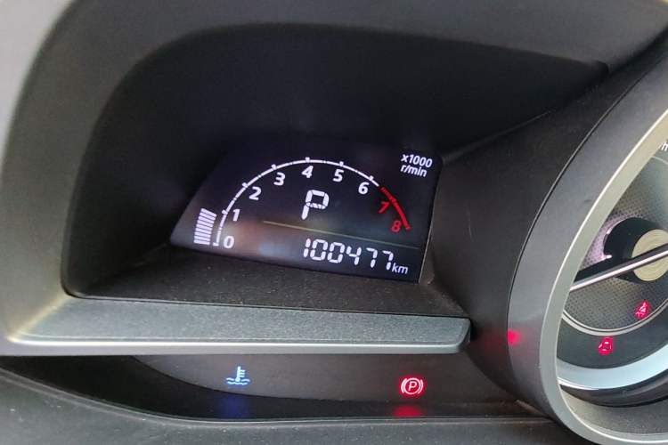 Used Mazda CX-4 2016 2.0L Automatic 2WD Blue Sky Luxury Edition Odometer Close Up