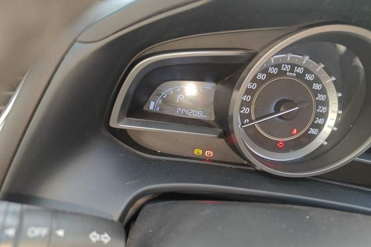 Used Mazda CX-4 2016 2.5L Automatic 4x4 Sky Blue Passion Edition Odometer Close Up