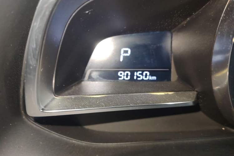 Used Mazda CX-4 2016 2.5L Automatic 4x4 Bluetide Fearless Edition Odometer Close Up