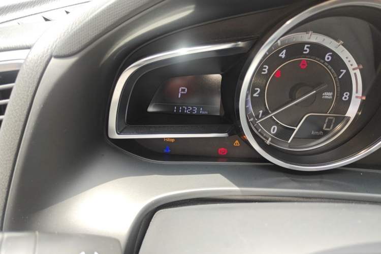 Used Mazda CX-4 2016 2.0L Automatic Two-Wheel Drive Blue Sky Leading Edition Odometer Close Up