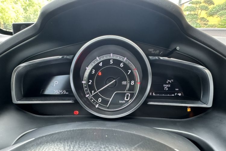 Used Mazda CX-4 2016 2.0L Automatic Two-Wheel Drive Blue Sky Leading Edition Odometer Close Up