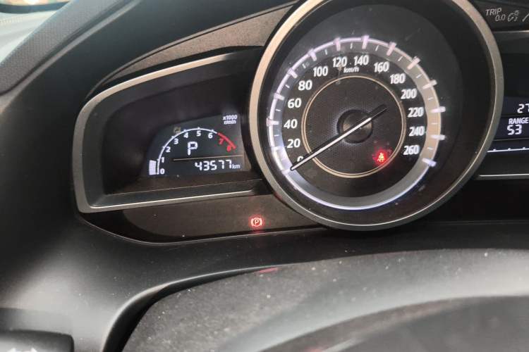 Used Mazda CX-4 2016 2.0L Automatic 2WD Blue Sky Dynamic Leather Edition Odometer Close Up