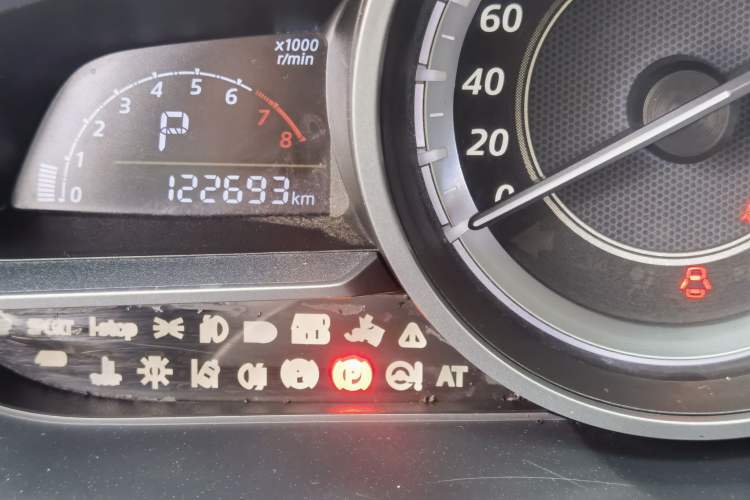 Used Mazda CX-4 2016 2.0L Automatic 2WD Blue Sky Luxury Edition Odometer Close Up