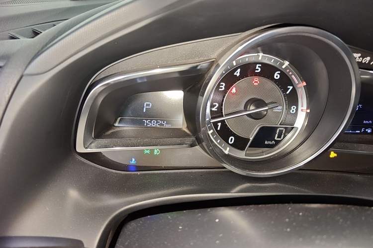 Used Mazda CX-4 2016 2.5L Automatic 4x4 Bluetide Fearless Edition Odometer Close Up