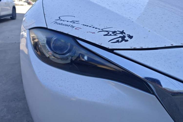 Used Mazda CX-4 2016 2.0L Automatic 2WD Blue Sky Luxury Edition Right Front Headlight