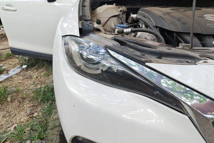 Used Mazda CX-4 2016 2.5L Automatic 4x4 Sky Blue Passion Edition Right Front Headlight