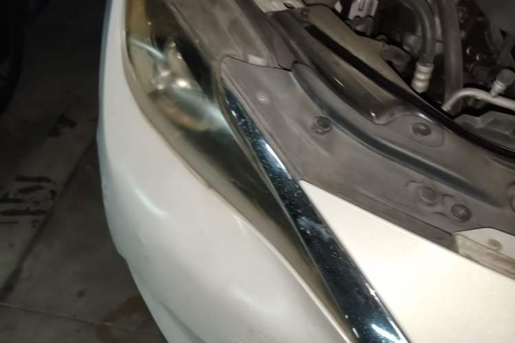 Used Mazda CX-4 2016 2.0L Automatic 2WD Blue Sky Luxury Edition Right Front Headlight