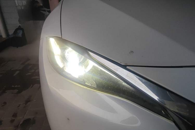 Used Mazda CX-4 2016 2.0L Automatic Two-Wheel Drive Blue Sky Leading Edition Right Front Headlight