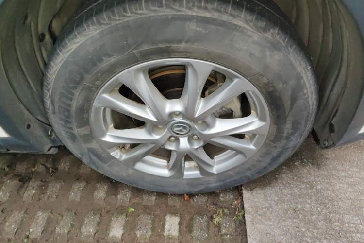 Used Mazda CX-4 2016 2.0L Automatic 2WD Blue Sky Dynamic Edition Right Front Wheel Hub