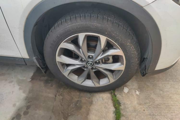 Used Mazda CX-4 2016 2.5L Automatic 4x4 Sky Blue Passion Edition Right Front Wheel Hub