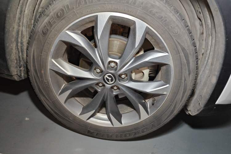 Used Mazda CX-4 2016 2.5L Automatic 4x4 Bluetide Fearless Edition Right Front Wheel Hub