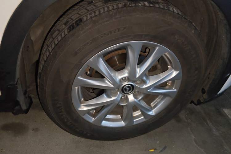 Used Mazda CX-4 2016 2.0L Automatic Two-Wheel Drive Blue Sky Exploration Edition Right Front Wheel Hub