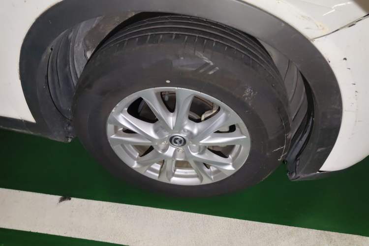 Used Mazda CX-4 2016 2.0L Automatic 2WD Blue Sky Dynamic Edition Right Front Wheel Hub