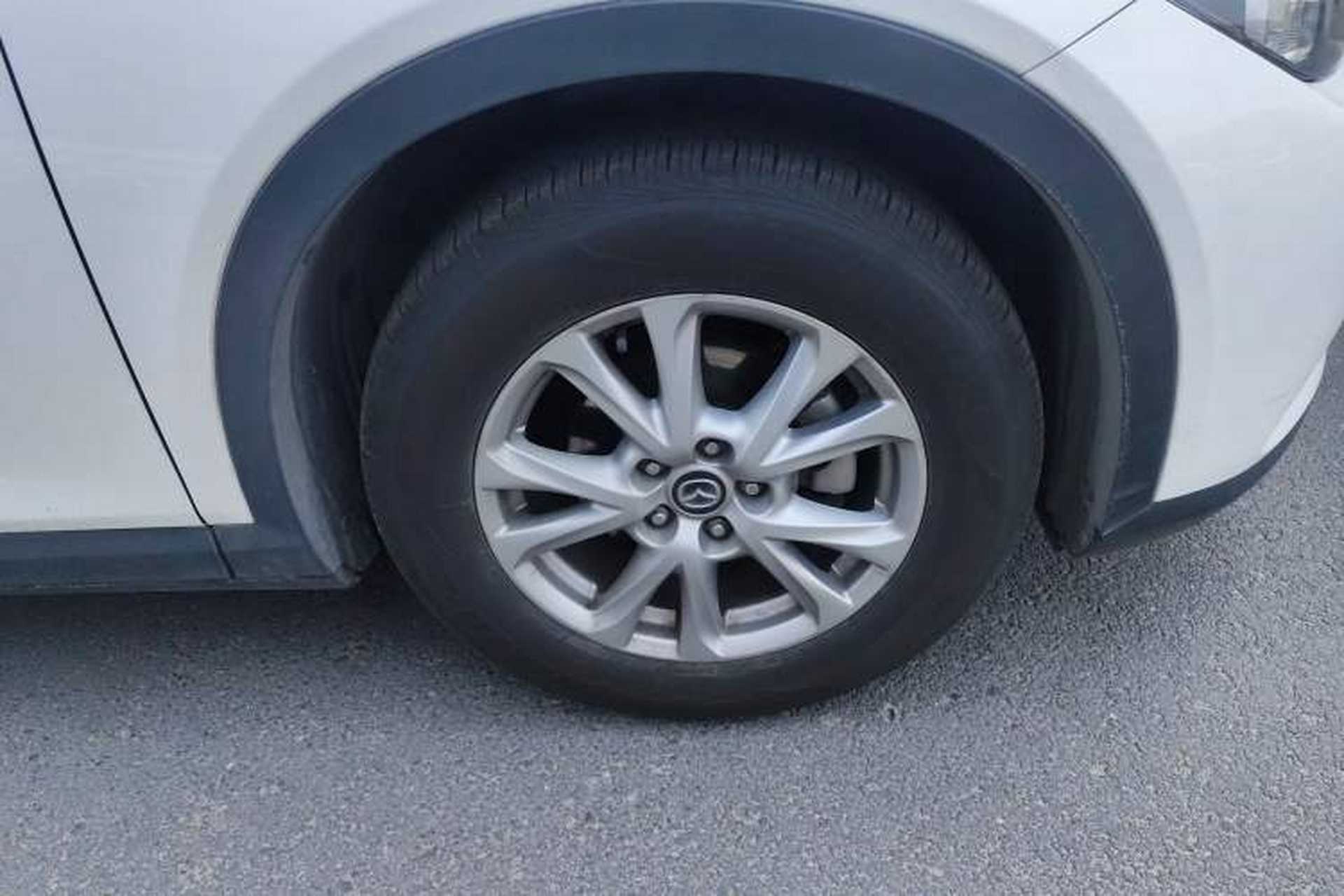 Used Mazda CX-4 2016 2.0L Automatic Two-Wheel Drive Blue Sky Leading Edition Right Front Wheel Hub