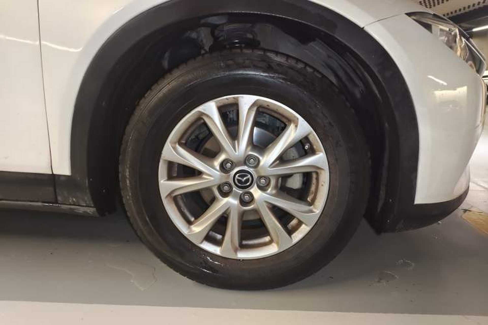 Used Mazda CX-4 2016 2.0L Automatic 2WD Blue Sky Luxury Edition Right Front Wheel Hub