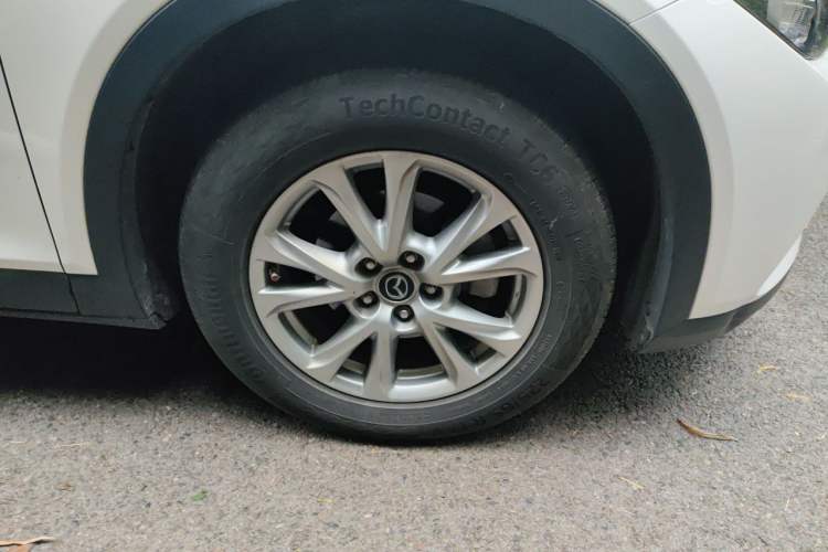 Used Mazda CX-4 2016 2.0L Automatic 2WD Blue Sky Dynamic Edition Right Front Wheel Hub