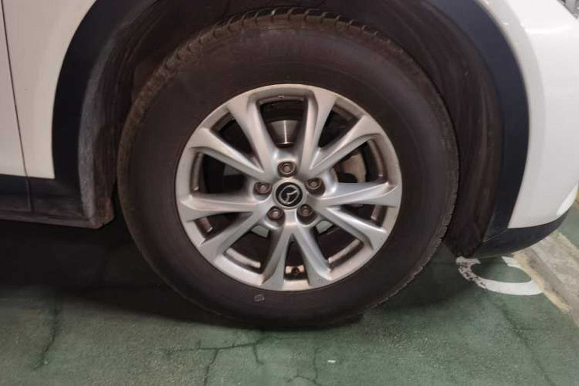 Used Mazda CX-4 2016 2.0L Automatic 2WD Blue Sky Dynamic Leather Edition Right Front Wheel Hub