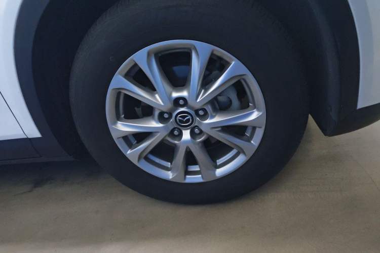 Used Mazda CX-4 2016 2.0L Automatic 2WD Blue Sky Dynamic Edition Right Front Wheel Hub