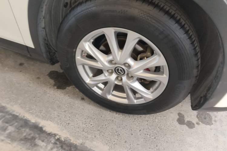 Used Mazda CX-4 2016 2.0L Automatic 2WD Blue Sky Luxury Edition Right Front Wheel Hub