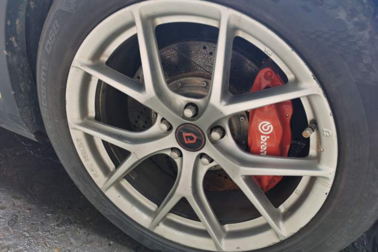 Used Mazda CX-4 2016 2.0L Automatic 2WD Blue Sky Dynamic Leather Edition Right Front Wheel Hub