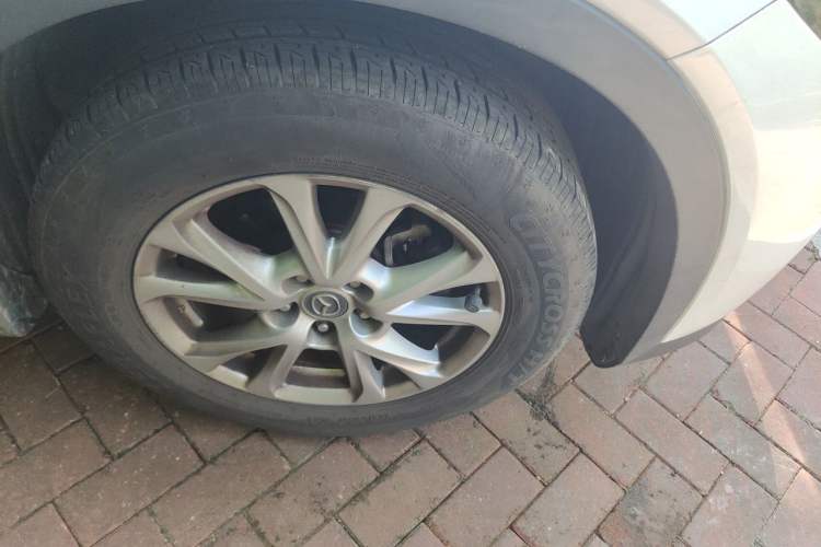 Used Mazda CX-4 2016 2.0L Automatic 2WD Blue Sky Dynamic Edition Right Front Wheel Hub
