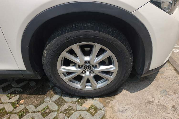 Used Mazda CX-4 2016 2.0L Automatic 2WD Blue Sky Dynamic Edition Right Front Wheel Hub