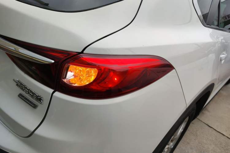 Used Mazda CX-4 2016 2.0L Automatic 2WD Blue Sky Luxury Edition Right Rear Taillight