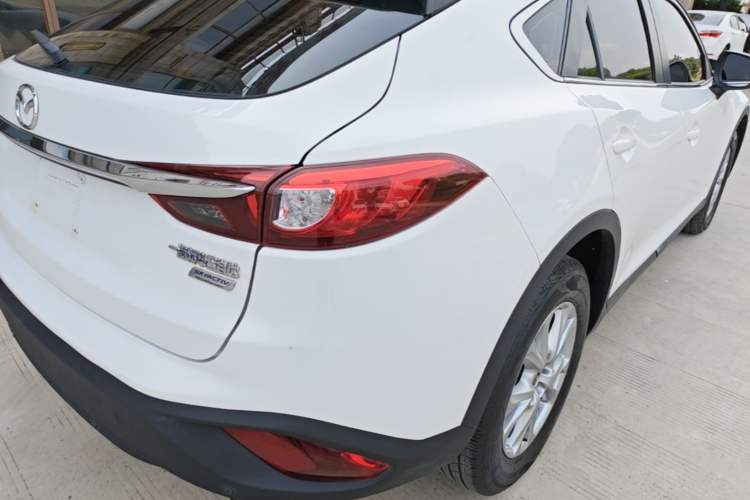 Used Mazda CX-4 2016 2.0L Automatic 2WD Blue Sky Dynamic Edition Right Rear Taillight