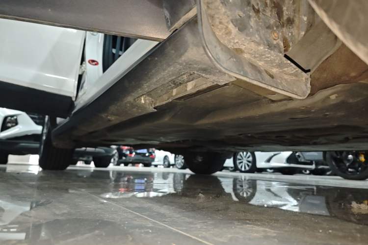 Used Mazda CX-4 2016 2.0L Automatic 2WD Blue Sky Dynamic Edition Right Side Sill