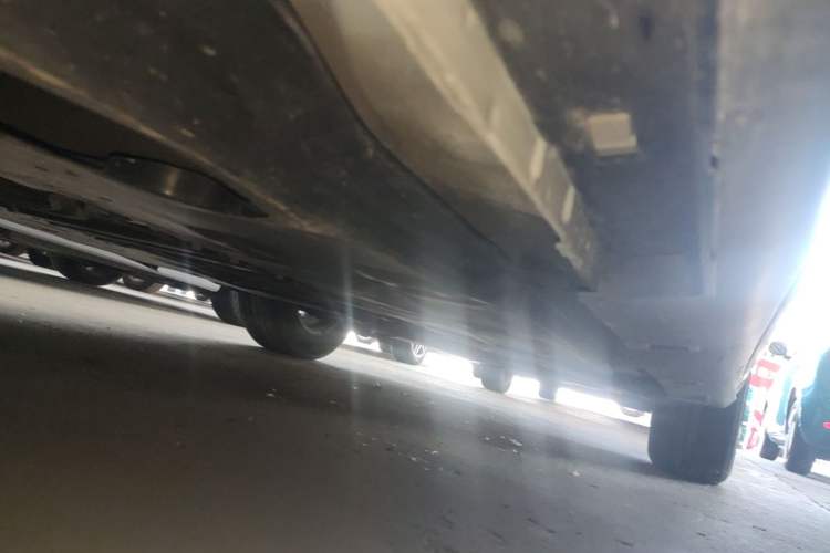 Used Mazda CX-4 2016 2.0L Automatic Two-Wheel Drive Blue Sky Leading Edition Right Side Sill