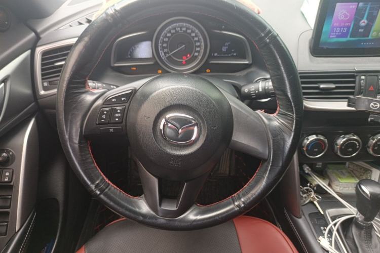 Used Mazda CX-4 2016 2.0L Automatic 2WD Blue Sky Dynamic Edition Steering Wheel