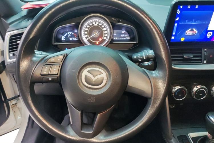 Used Mazda CX-4 2016 2.0L Automatic 2WD Blue Sky Dynamic Edition Steering Wheel