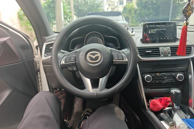 Used Mazda CX-4 2016 2.0L Automatic 2WD Blue Sky Luxury Edition Steering Wheel