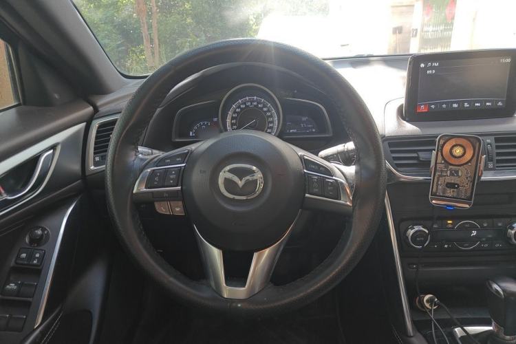 Used Mazda CX-4 2016 2.5L Automatic 4x4 Sky Blue Passion Edition Steering Wheel