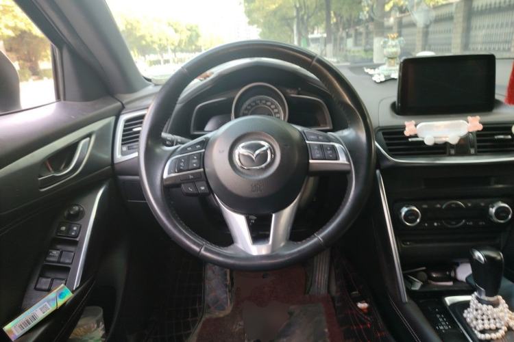 Used Mazda CX-4 2016 2.0L Automatic 2WD Blue Sky Luxury Edition Steering Wheel