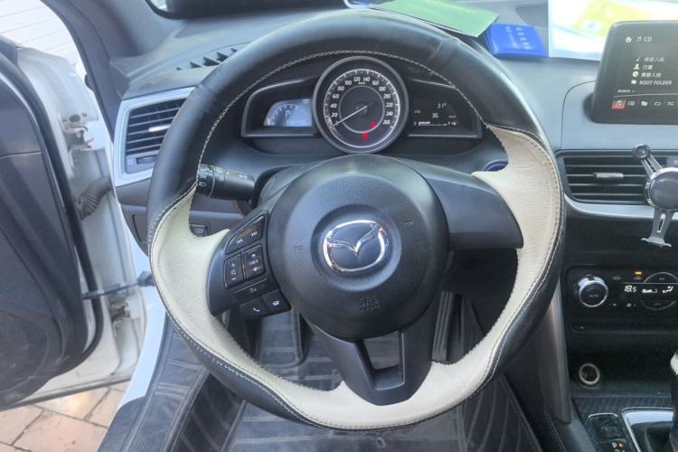 Used Mazda CX-4 2016 2.0L Automatic Two-Wheel Drive Blue Sky Exploration Edition Steering Wheel