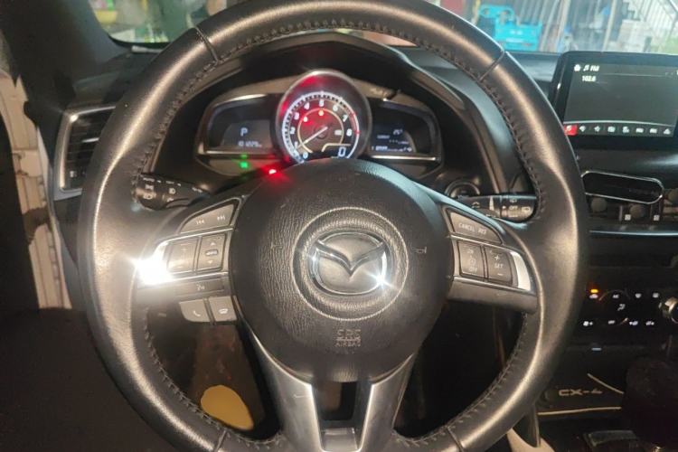 Used Mazda CX-4 2016 2.0L Automatic Two-Wheel Drive Blue Sky Leading Edition Steering Wheel