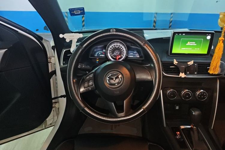 Used Mazda CX-4 2016 2.0L Automatic 2WD Blue Sky Dynamic Edition Steering Wheel