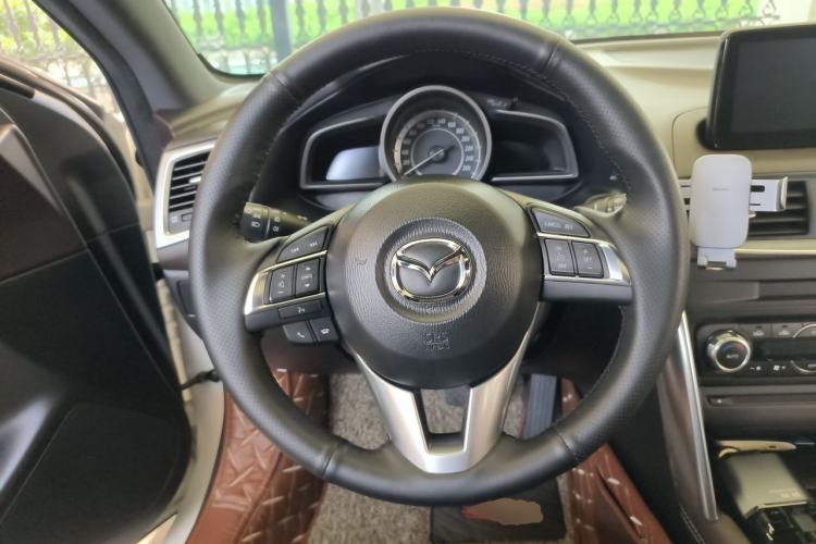 Used Mazda CX-4 2016 2.0L Automatic 2WD Blue Sky Luxury Edition Steering Wheel