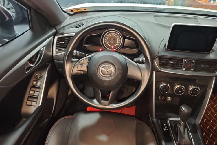 Used Mazda CX-4 2016 2.0L Automatic 2WD Blue Sky Dynamic Edition Steering Wheel