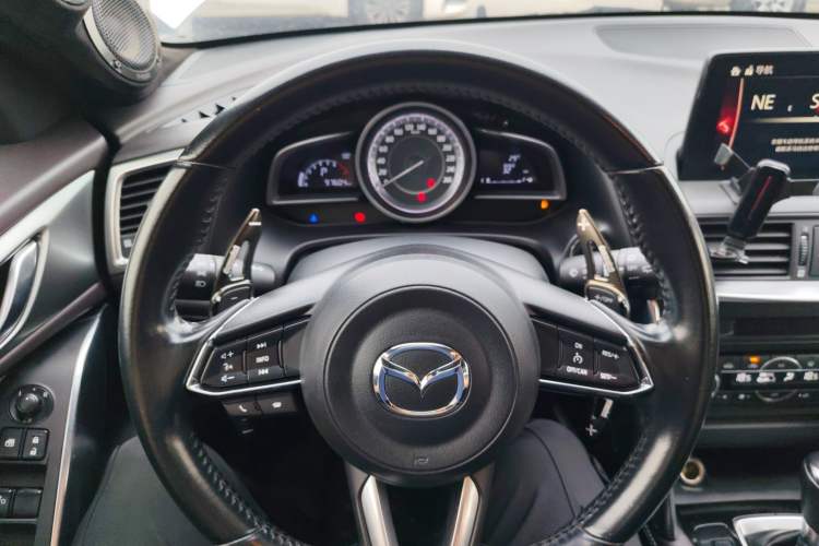 Used Mazda CX-4 2016 2.5L Automatic 4x4 Sky Blue Passion Edition Steering Wheel