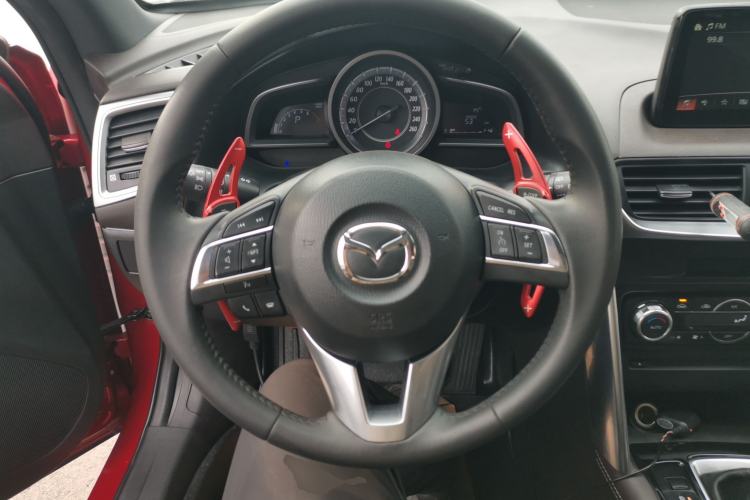 Used Mazda CX-4 2016 2.5L Automatic 4x4 Sky Blue Passion Edition Steering Wheel