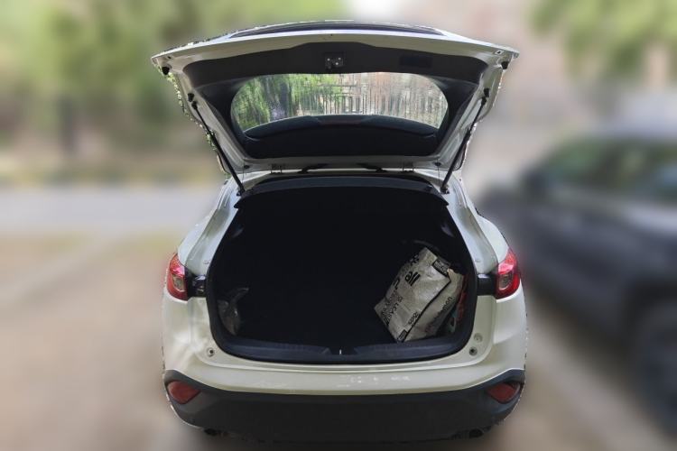 Used Mazda CX-4 2016 2.0L Automatic 2WD Blue Sky Dynamic Edition Trunk